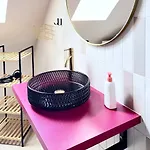 Group Near Ber Airport - 2 Private