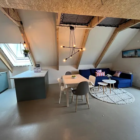 Quiet&cozy Perfect For Groups & Families & Business Trips, Near Ber Airport 公寓 柏林