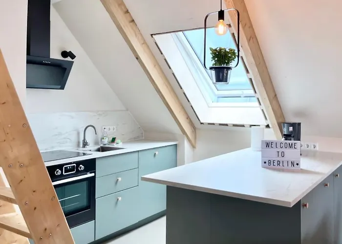 דירה Group Near Ber Airport - 2 Private *